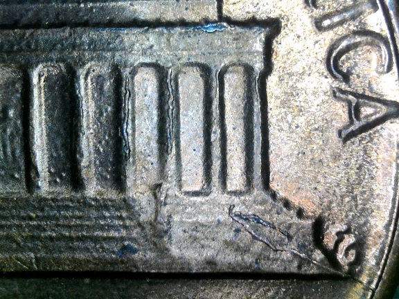 CRH-1982-P-Large-Date-Reverse-Die-Crack's